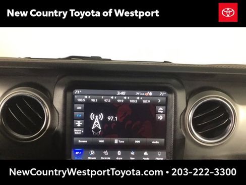 Used 2021 Jeep Wrangler Unlimited Sahara image 14