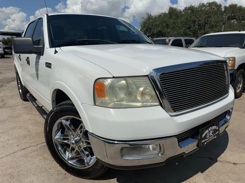 Used 2005 Ford F150 Lariat image 1