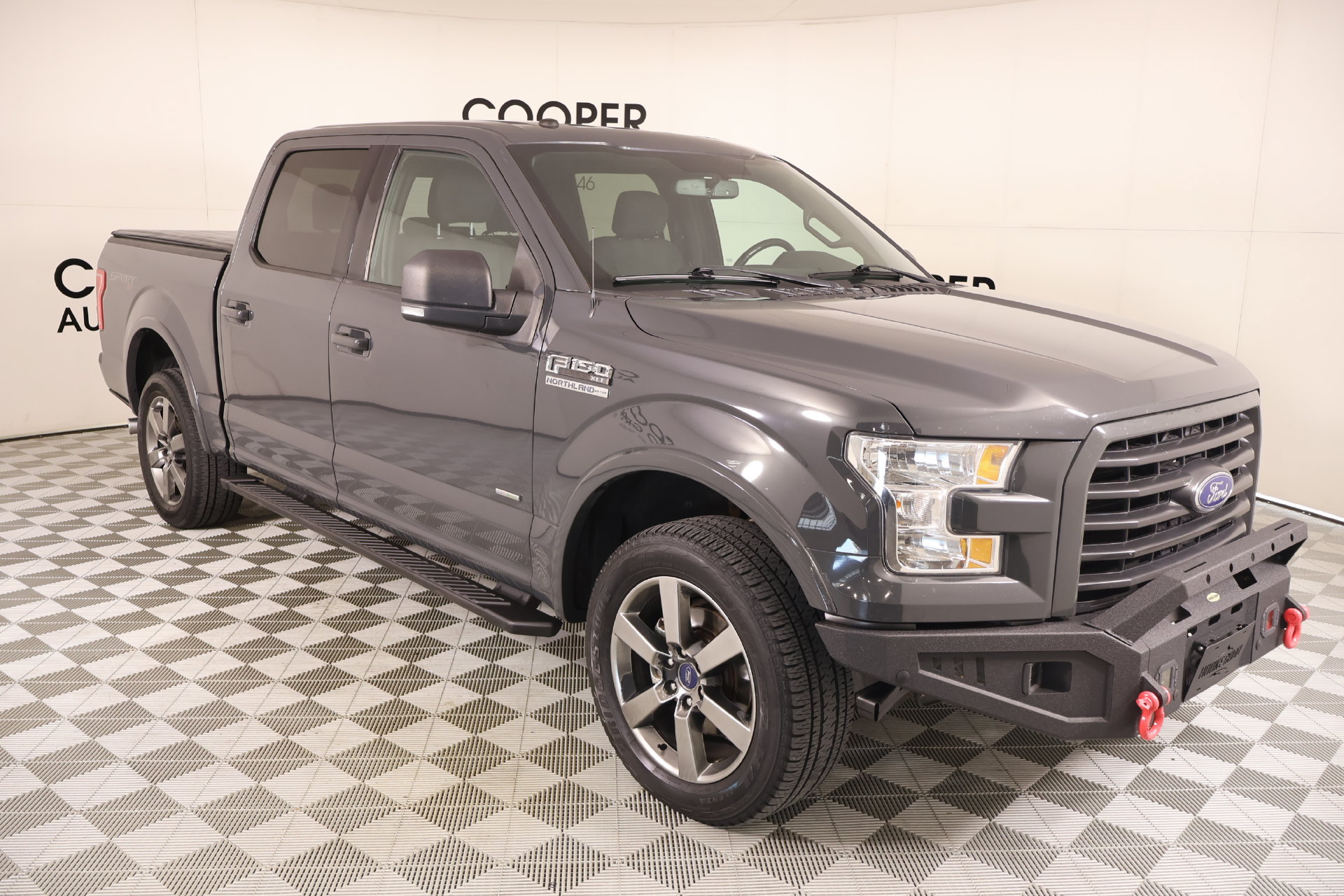 Used 2017 Ford F150 XLT w/ Equipment Group 302A Luxury AWD/4WD image 1