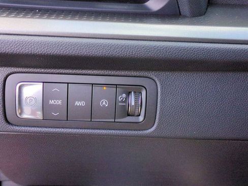 New 2026 Chevrolet Traverse LT w/ Driver Confidence Package image 22