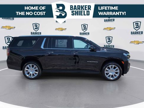 Used 2023 Chevrolet Suburban High Country AWD/4WD image 9