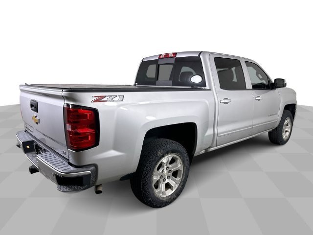 Used 2018 Chevrolet Silverado 1500 LT w/ All Star Edition AWD/4WD image 8