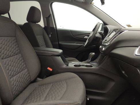 Used 2020 Chevrolet Equinox LT image 21