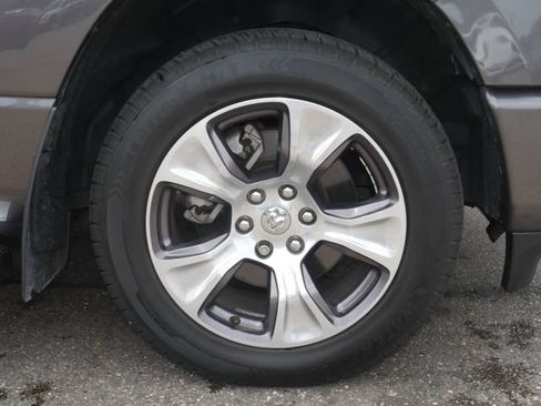 Used 2023 RAM 1500 Laramie AWD/4WD image 15