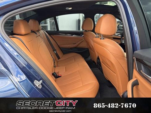 Used 2022 BMW 530i xDrive w/ Convenience Package image 15