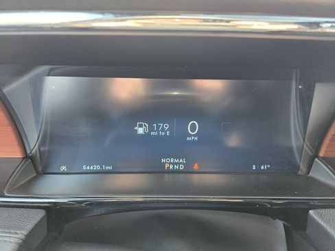 Certified 2024 Lincoln Navigator Reserve AWD/4WD image 28