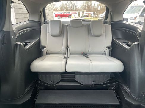 Used 2023 Honda Odyssey EX-L image 40