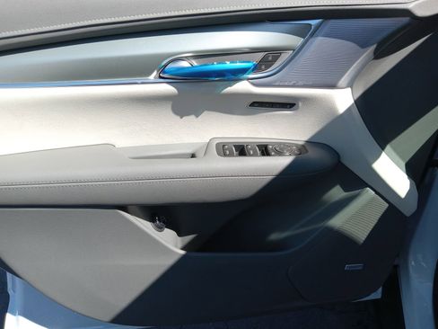 New 2026 Cadillac XT5 Premium Luxury image 9