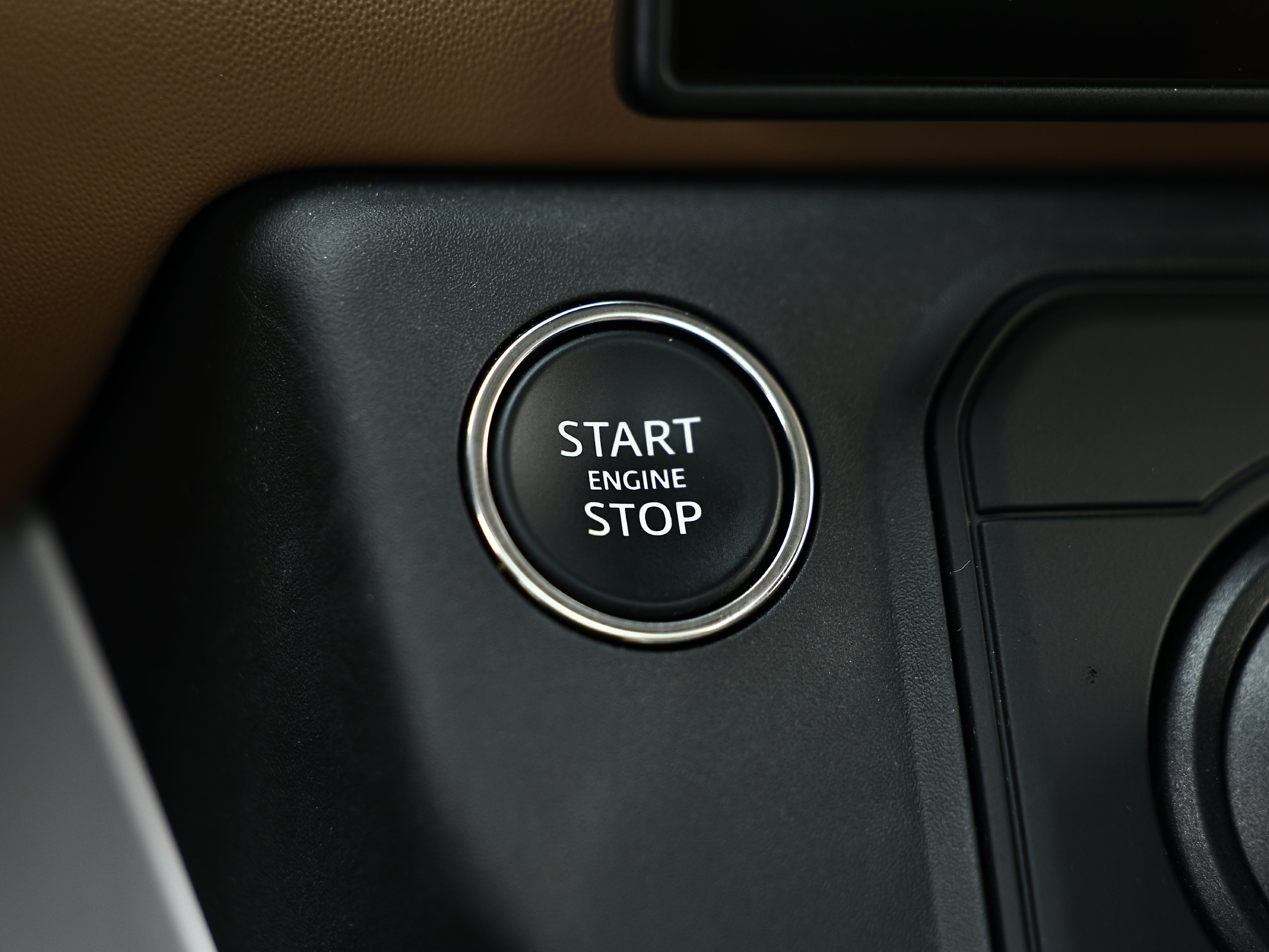 Used 2026 Land Rover Defender 130 S AWD/4WD image 47