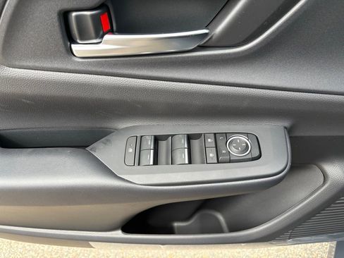 New 2026 Toyota Prius Plug-In Hybrid image 38