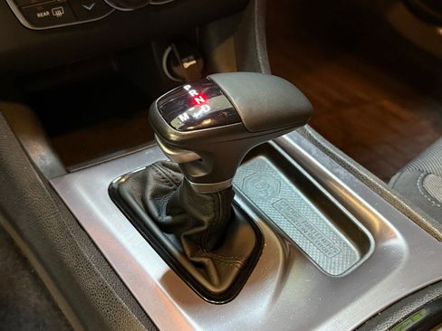 Used 2019 Dodge Charger SXT w/ Plus Group image 16