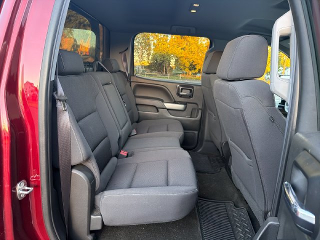 Used 2017 Chevrolet Silverado 1500 LT AWD/4WD image 14
