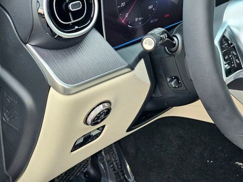 New 2026 Mercedes-Benz GLC 300 4MATIC image 16