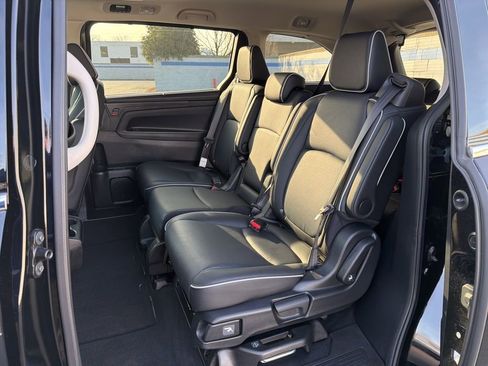 Certified 2026 Honda Odyssey Elite image 20