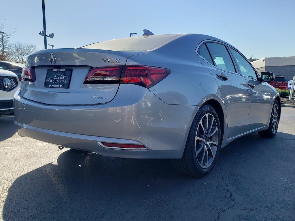 Used 2017 Acura TLX w/ Technology Package AWD/4WD image 9