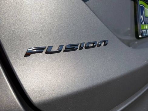 Used 2014 Ford Fusion S FWD image 34