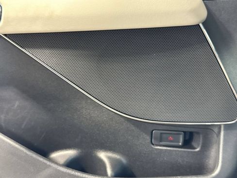 Certified 2026 Lincoln Aviator AWD image 16