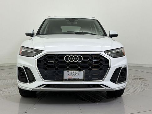 Used 2024 Audi Q5 e Premium AWD/4WD image 6