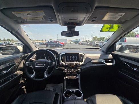 Used 2023 GMC Terrain SLT w/ Tech Package AWD/4WD image 21