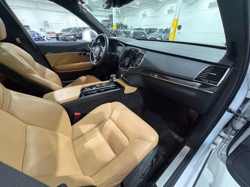 Used 2017 Volvo XC90 T6 Momentum w/ Vision Package AWD/4WD image 51