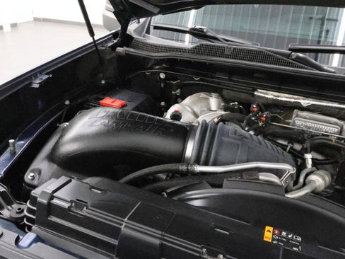 Used 2022 Chevrolet Silverado 2500 LT w/ Convenience Package image 18