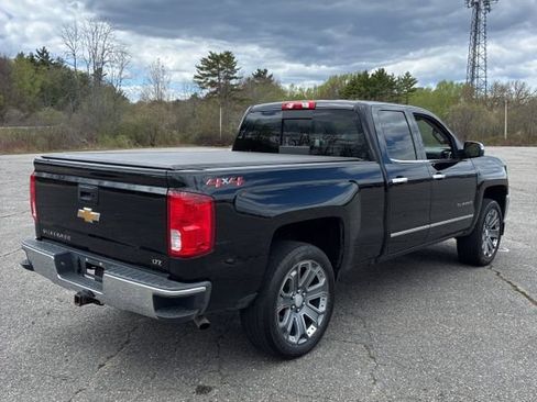 Used 2018 Chevrolet Silverado 1500 LTZ AWD/4WD image 3