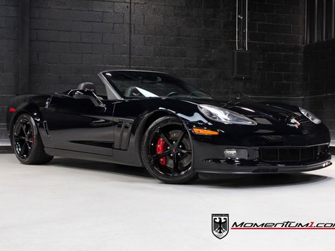Used 2013 Chevrolet Corvette Grand Sport w/ 3LT Preferred Equipment Group RWD image 1