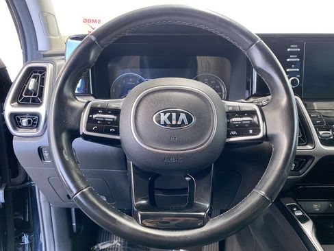 Used 2021 Kia Sorento EX FWD image 21