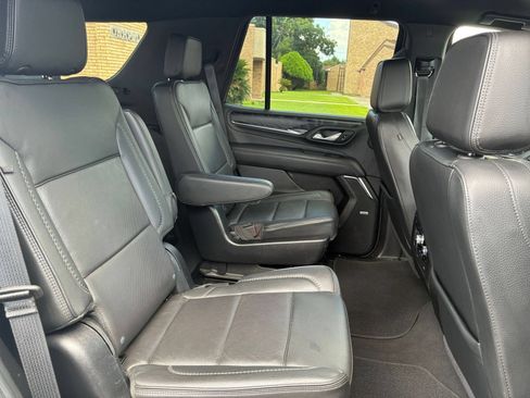 Used 2023 GMC Yukon Denali AWD/4WD image 24