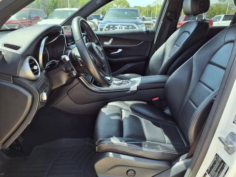 Used 2018 Mercedes-Benz GLC 300 image 16