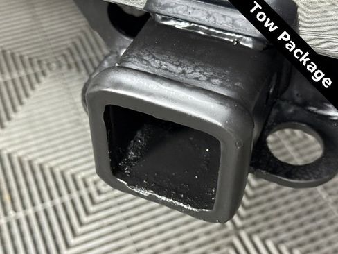 Used 2021 Chevrolet Silverado 1500 LT image 10