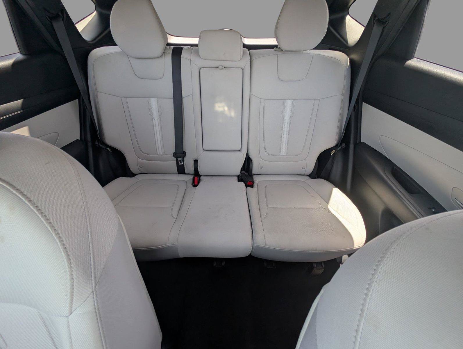 Used 2025 Hyundai Tucson SEL FWD image 33