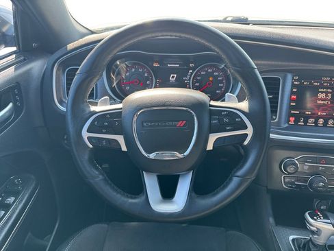 Used 2016 Dodge Charger R/T image 13