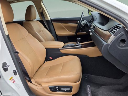 Used 2015 Lexus GS 350 w/ Premium Package RWD image 13