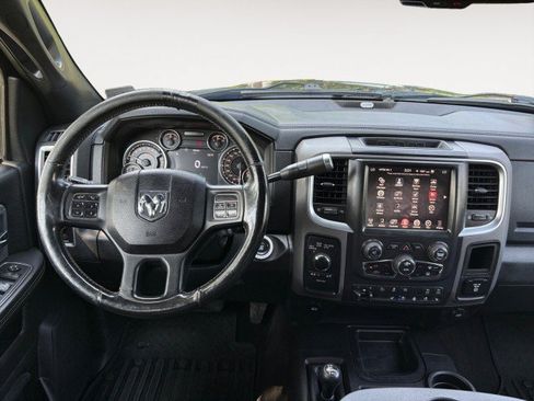 Used 2017 RAM 2500 Power Wagon w/ Leather & Luxury Group AWD/4WD image 4