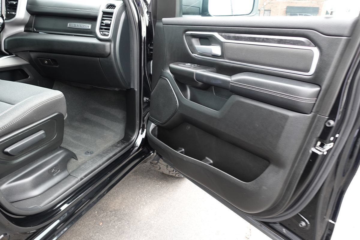 Used 2023 RAM 1500 Big Horn AWD/4WD image 33