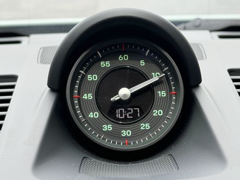Certified 2026 Porsche 911 Carrera GTS RWD image 23