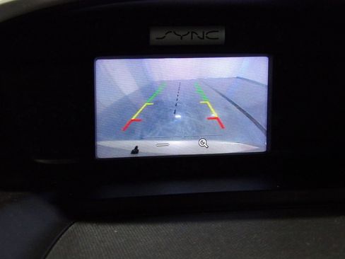 Used 2017 Ford C-MAX Energi SE image 15