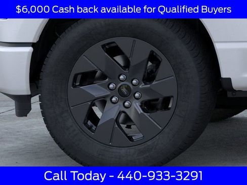 New 2025 Ford F150 Lightning Lariat image 20