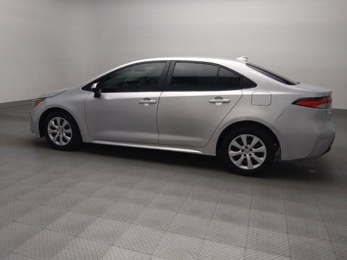 Used 2024 Toyota Corolla LE image 3