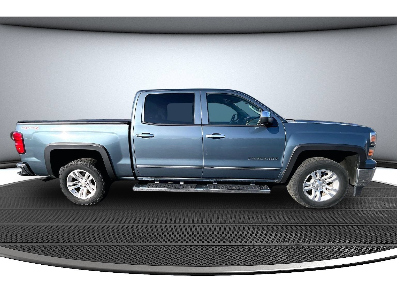 Used 2014 Chevrolet Silverado 1500 LTZ w/ LTZ Plus Package AWD/4WD image 14