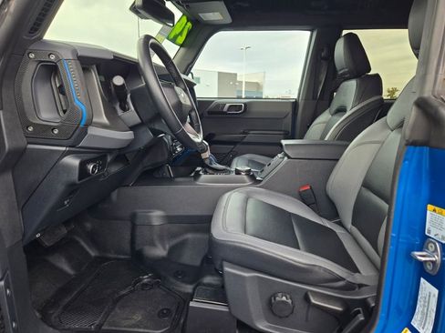 Used 2024 Ford Bronco Black Diamond image 20