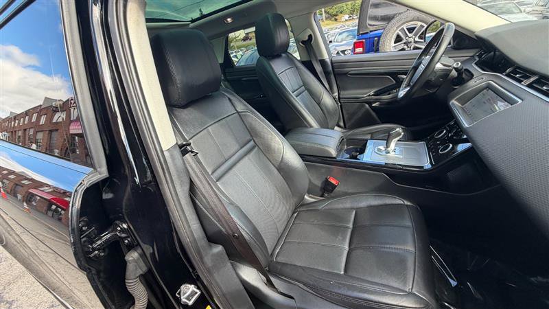 Used 2020 Land Rover Range Rover Evoque S AWD/4WD image 7