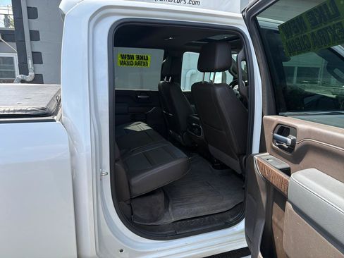 Used 2022 GMC Sierra 2500 Denali AWD/4WD image 18