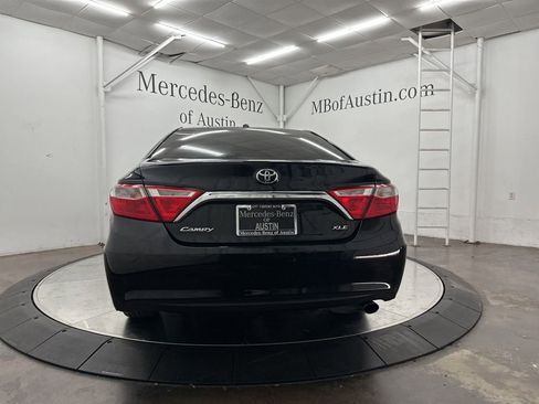 Used 2015 Toyota Camry XLE FWD image 6