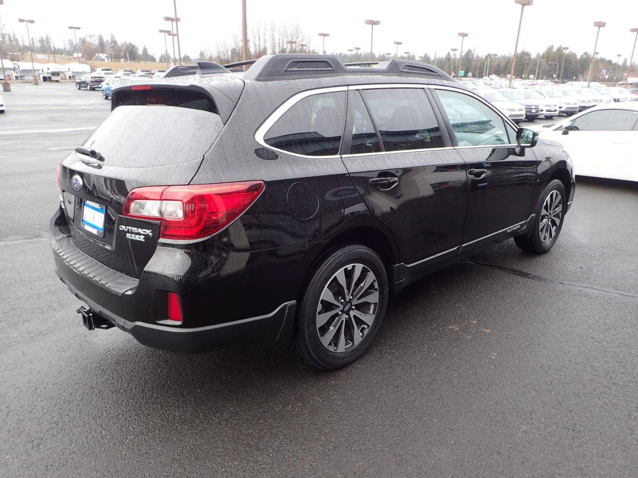 Used 2016 Subaru Outback 2.5i Limited AWD/4WD image 5