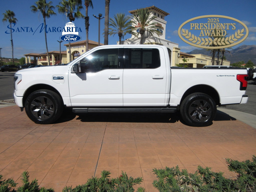Certified 2024 Ford F150 Lightning Flash w/ Max Trailer Tow Package AWD/4WD image 1