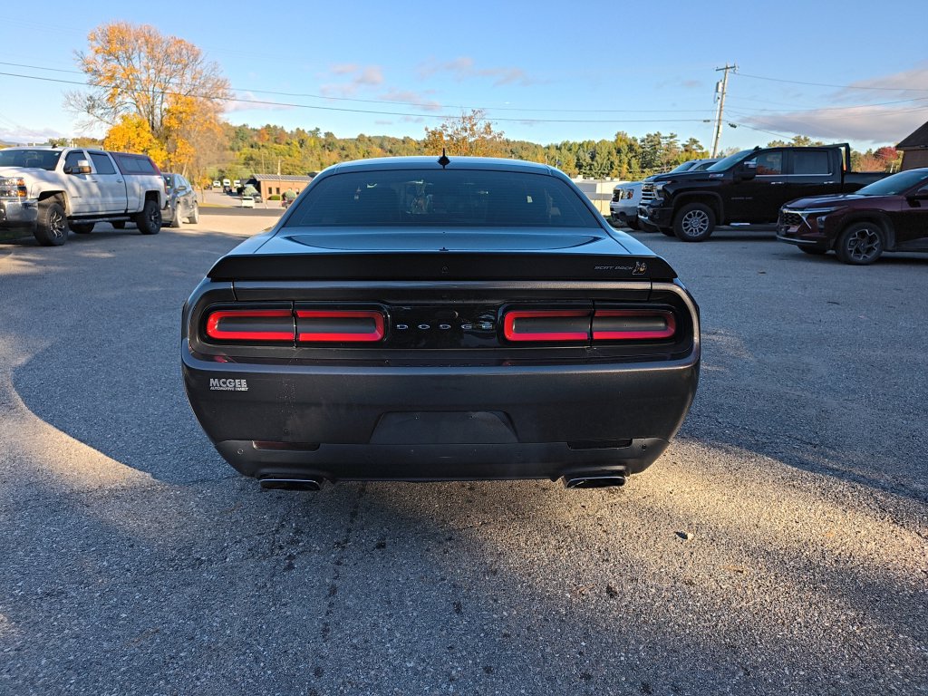 Used 2021 Dodge Challenger R/T Scat Pack RWD image 4