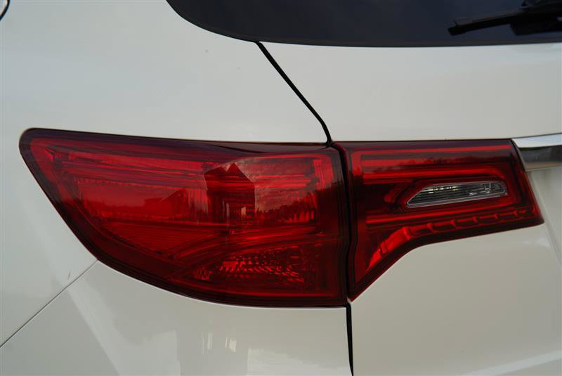 Used 2019 Acura MDX SH-AWD image 33