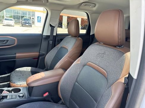Used 2021 Ford Bronco Sport Outer Banks w/ Outer Banks Package AWD/4WD image 22